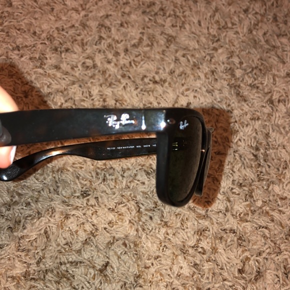 ray ban sunglasses - Picture 3 of 4
